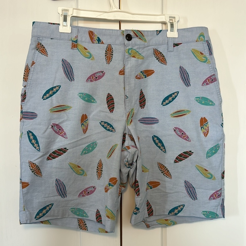 DOCKERS Men’s Surfboard Print Light Blue Casual Chino Shorts
